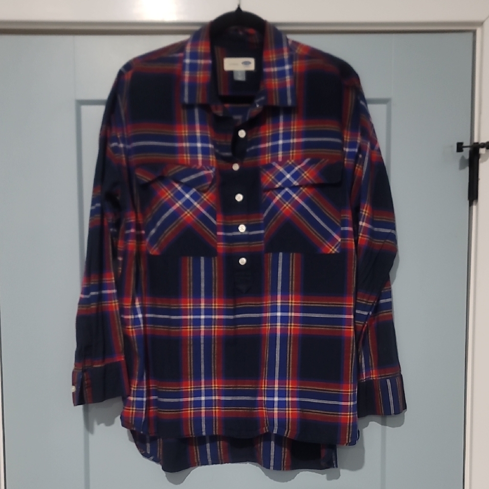 Old Navy Women's Plaid Button Down Shirt - Navy and Red